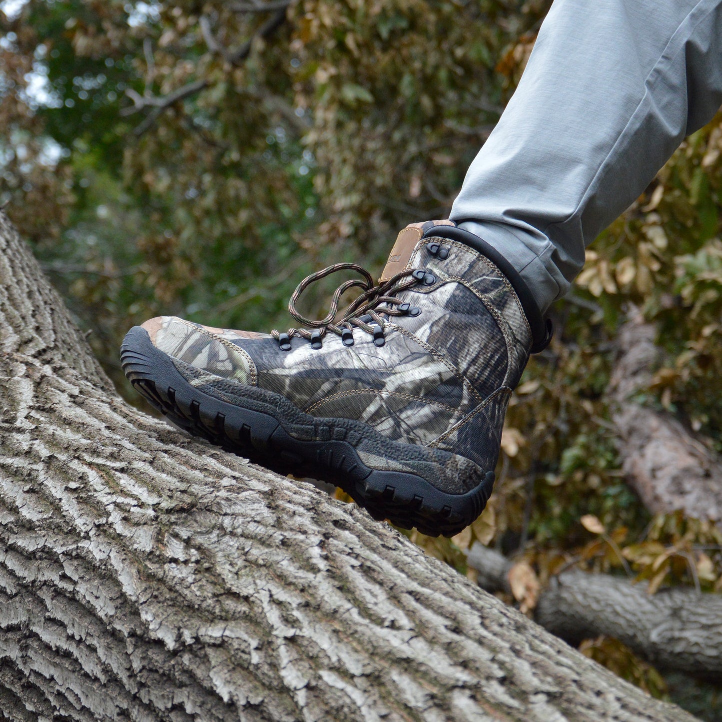 Men's 7" Waterproof Lightweight Camo Hunting Boots